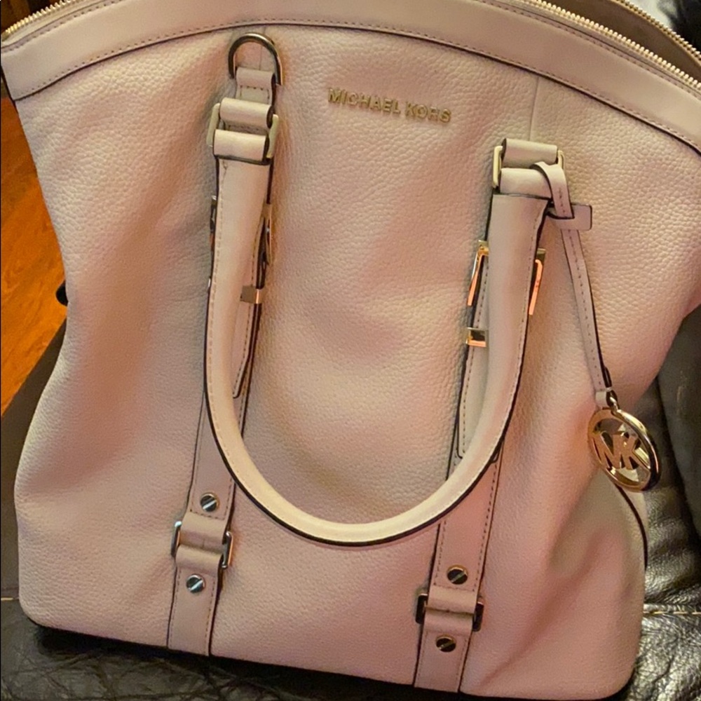 Beautiful cream Michael Kors bag